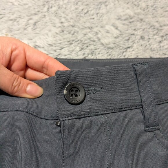 Vuori Meta Pant Athletic Slim Gray Charcoal Mens Size 28 x 30 - Picture 7 of 10